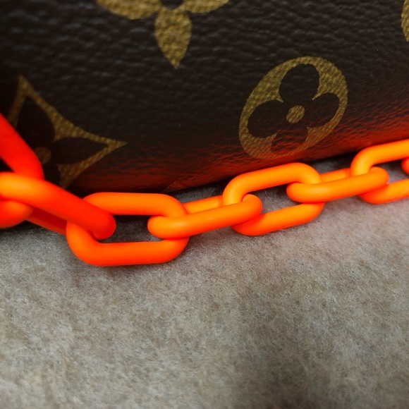 Authentic Louis Vuitton Virgil Soft Mini Trunk - Picture 3 of 8